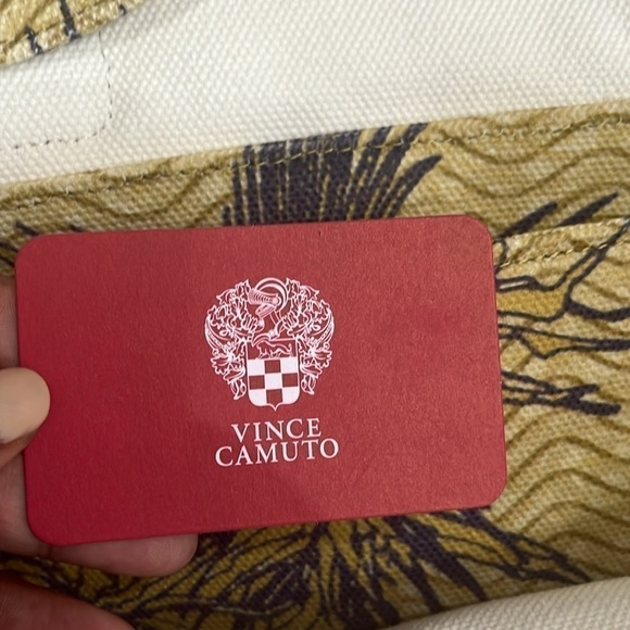 VINCE CAMUTO Orla Canvas Tote Blue Yellow with swingy tassel charms tropical - Picture 12 of 14